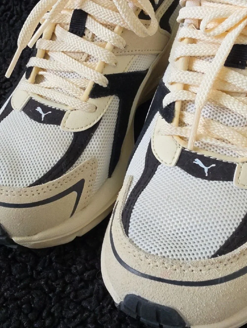 Puma Cream and Black Retro Runner Sneakers